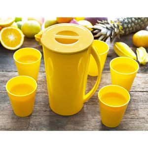 Kit Jarra Fresc 2,5L Com 4 Copos Amarelo Claro em Polipropileno Linha Tendência VEM