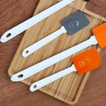 Espatula-Pao-Duro-de-Silicone-Laranja-24cm-Linha-Platinum-