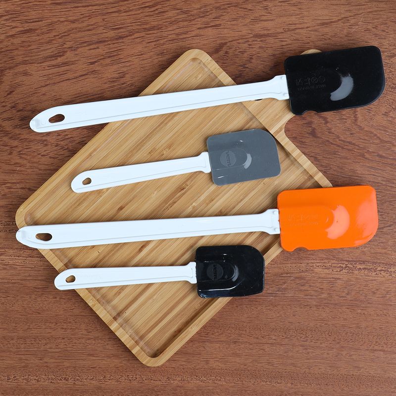 Espatula-Pao-Duro-de-Silicone-Preta-42cm-Linha-Platinum