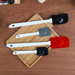 Espátula Pão-Duro de Silicone Vermelha 42cm Linha Platinum VEM