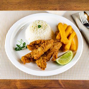 Prato Elegance Raso Redondo 25cm Branco em Policarbonato Linha Profissional Cook VEM