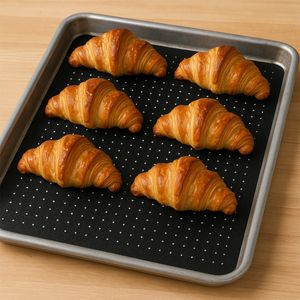 Tapete Culinário Perfurado Quadrado 34x34 Preto em Silicone